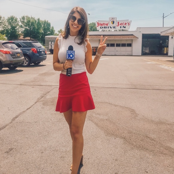 Meet your Posher, Ayla - Picture 3 of 7